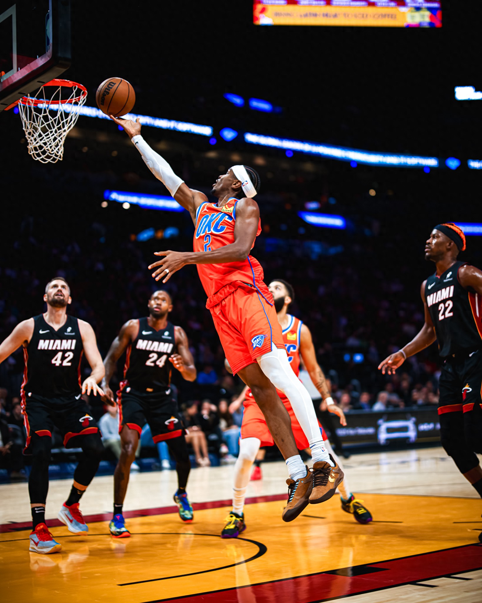 爱游戏官网-关于巴特勒连续三场比赛得分超过领先优势明显，澳大利亚队不断突破！赛场气氛高涨的信息