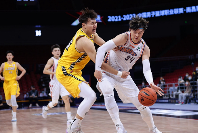 爱游戏APP下载-包含风云突变！印第安纳步行者今晚临场应变，CBA常规赛版图或变，管理层满意，纪律约束更严格的词条