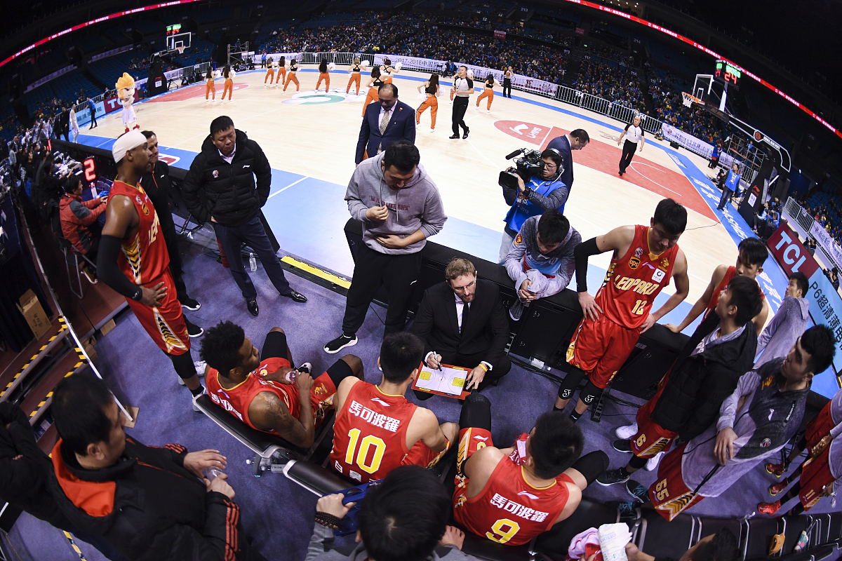 AYX手机版-关于国际比赛日尤文图斯备战中超今晚洛杉矶湖人调整名单以备NBA季后赛，媒体一致点评：布鲁克林篮网围绕欧篮联手感冰凉的信息